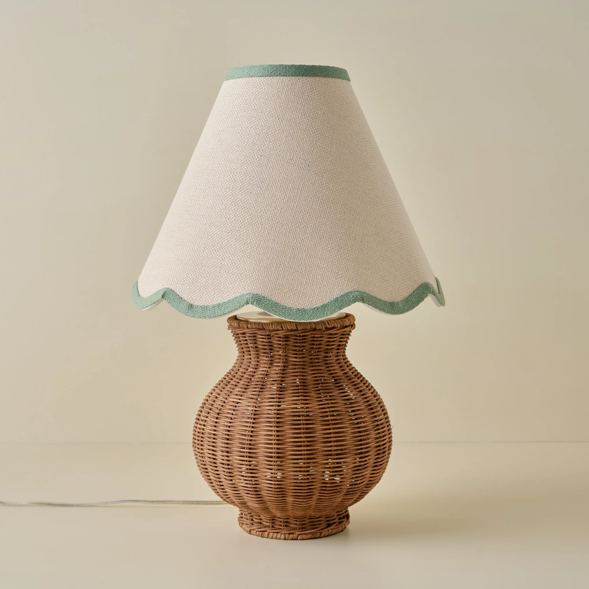 Cassie Rattan Table Lamp - Image 13
