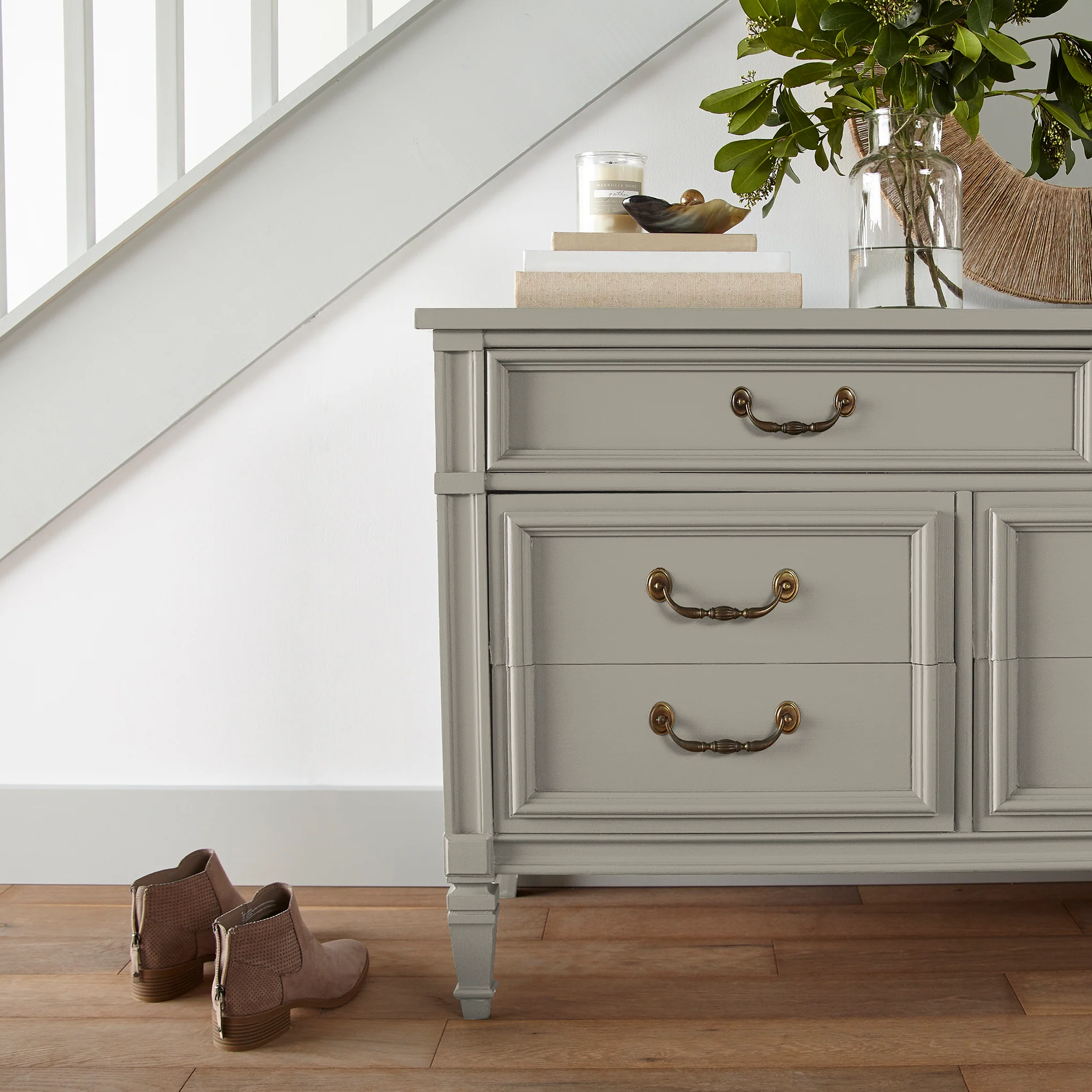 Drawing Room - Trim, Door, + Cabinetry Paint - Image 4