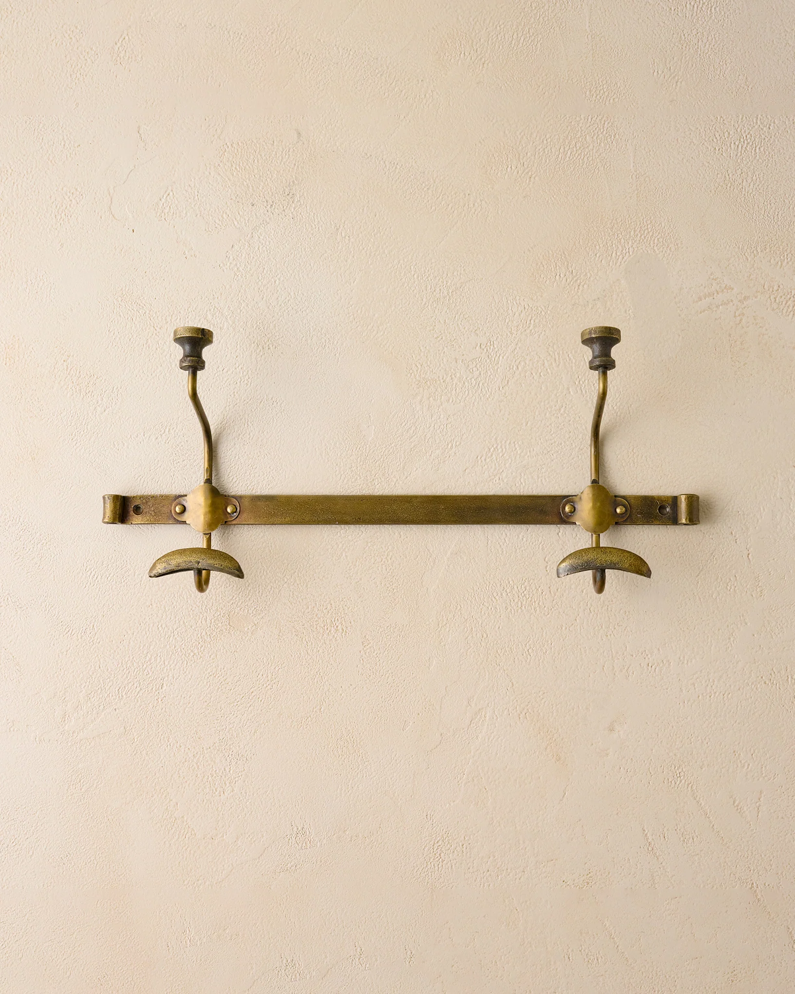 Duke Antique Brass Metal Wall Hooks - Image 6