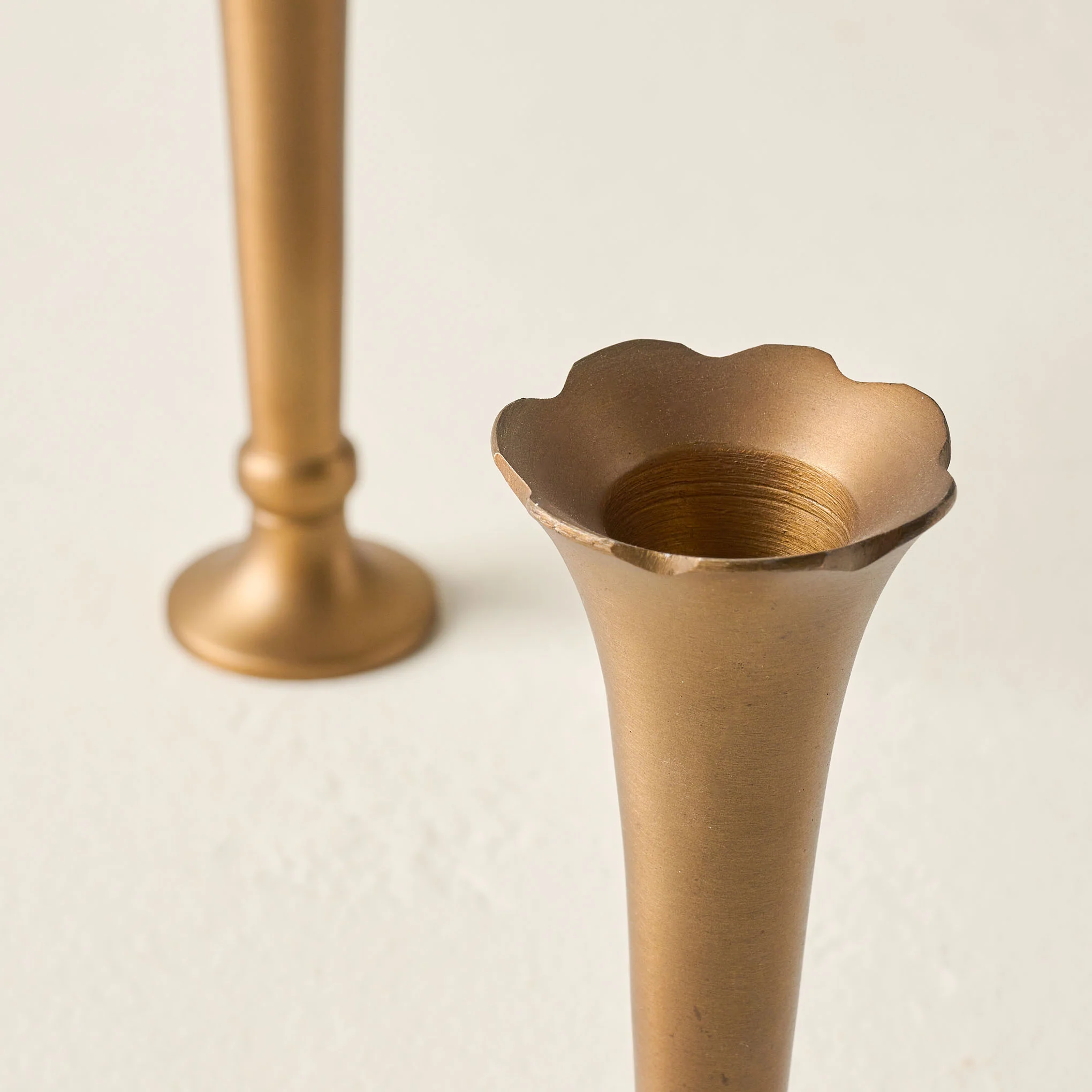 Flannery Scalloped Brass Bud Vase - Image 4