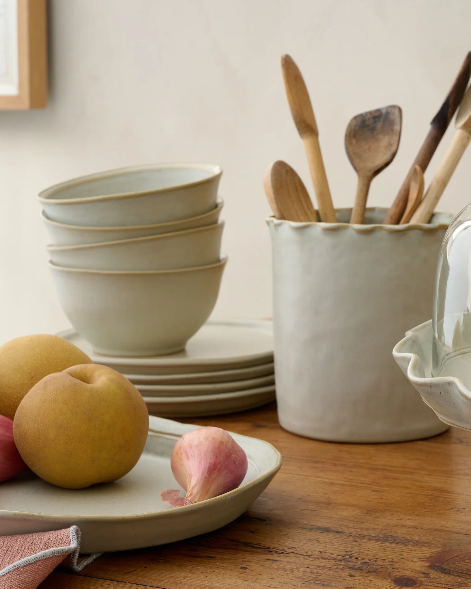 French Grey Ruffle Utensil Crock - Image 3