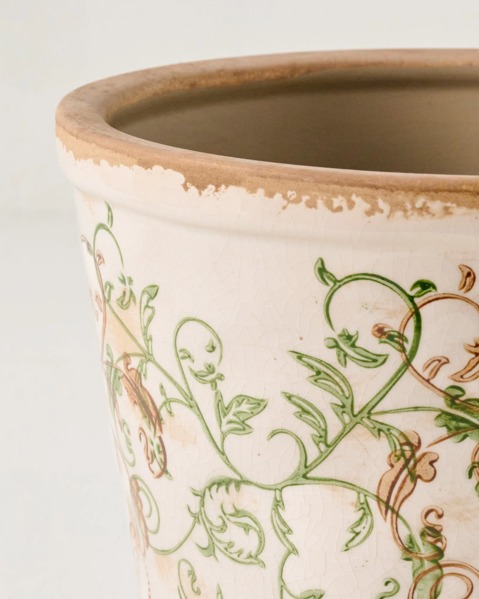 Green and White Distressed Planter - Image 4