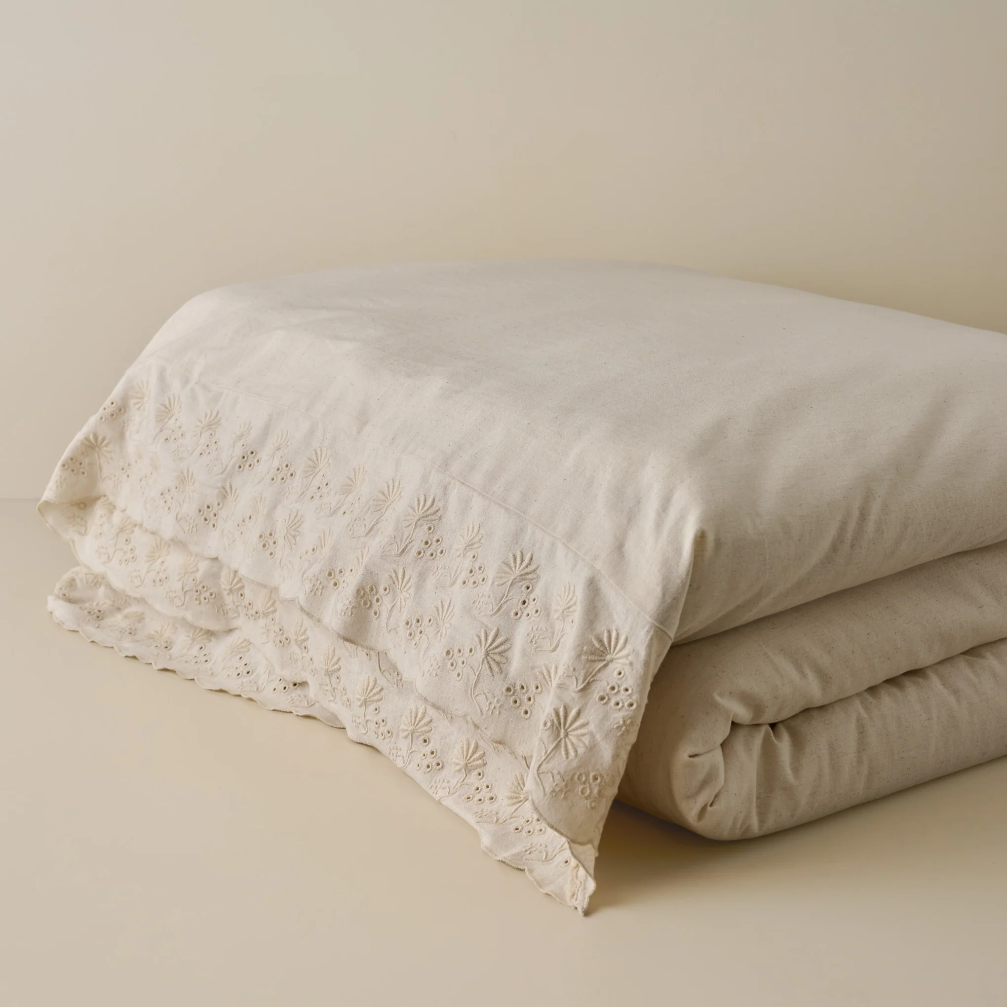 Natural Clara Eyelet Flange Duvet + Sham Set (King) - Image 3