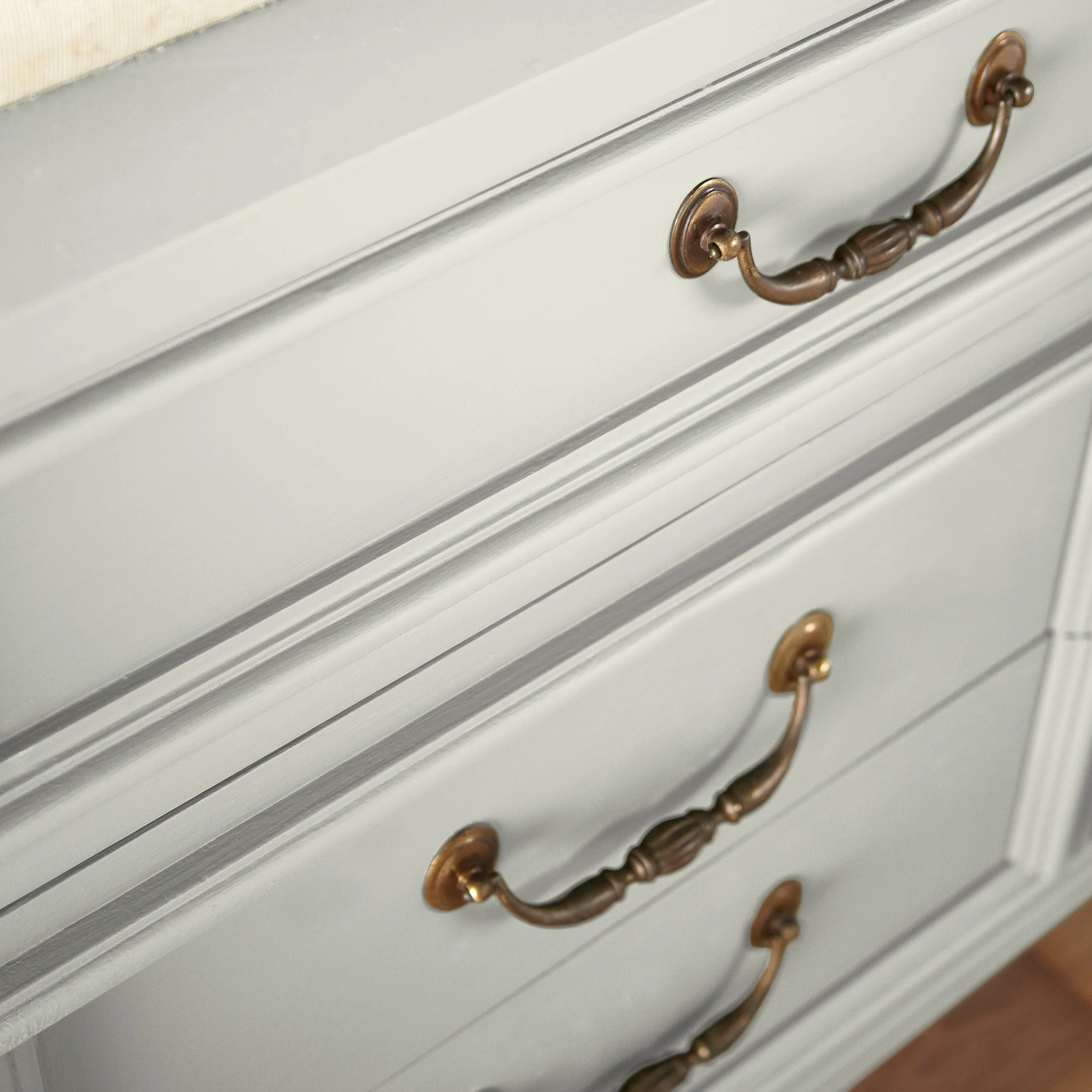 One Horn White - Trim, Door + Cabinetry Paint - Image 3