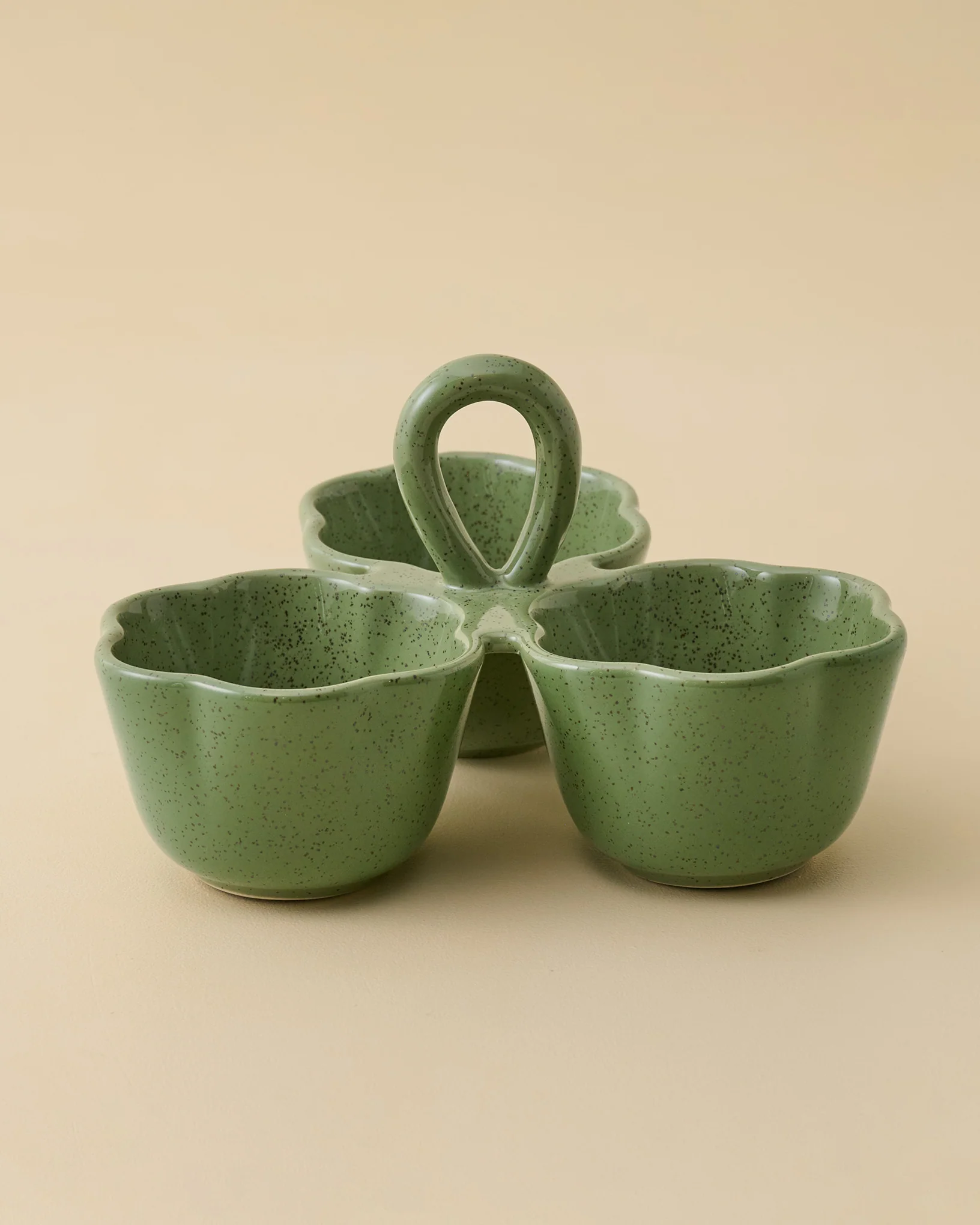 Green Scalloped Trio Snack Bowl - Image 2