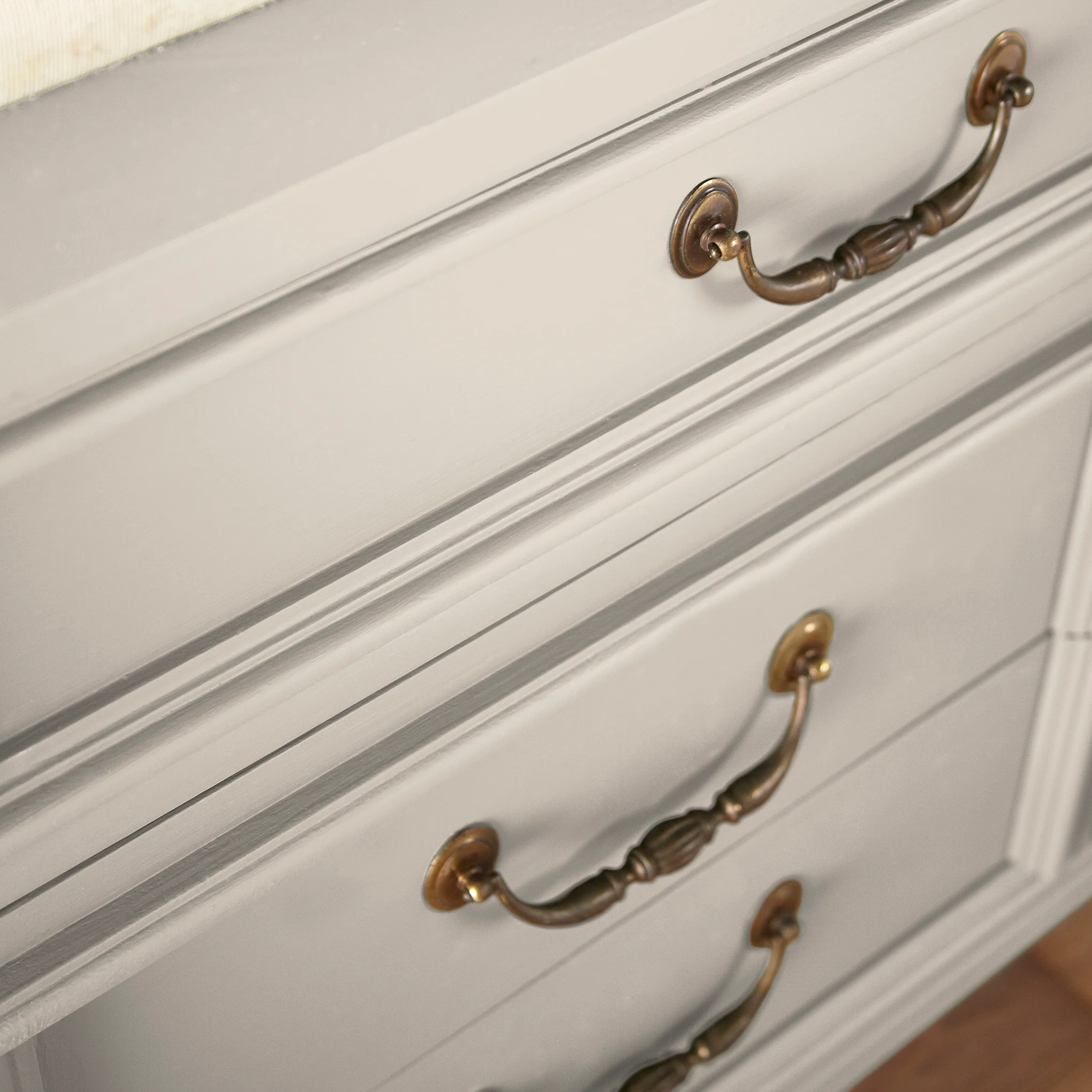 Soft Linen - Trim, Door + Cabinetry Paint - Image 3