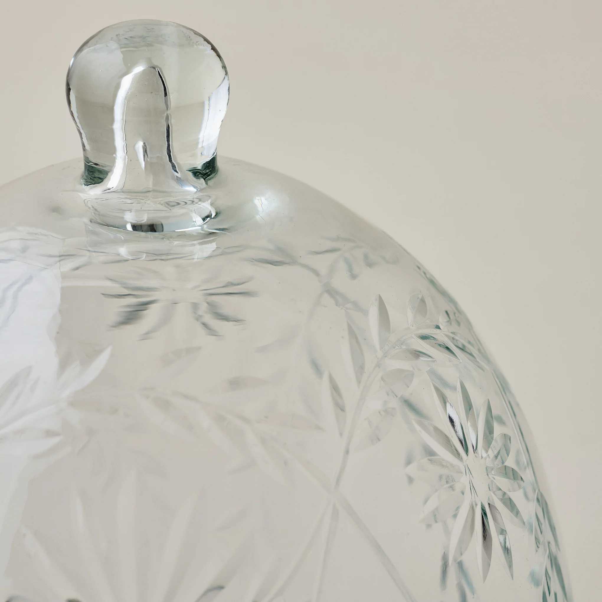 Vivian Cut Glass Candle Cloche - Image 3