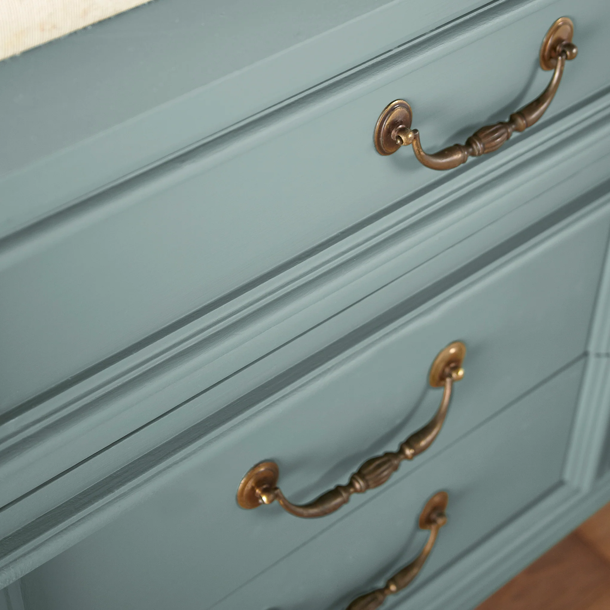 Well Watered - Trim, Door + Cabinetry Paint - Image 5